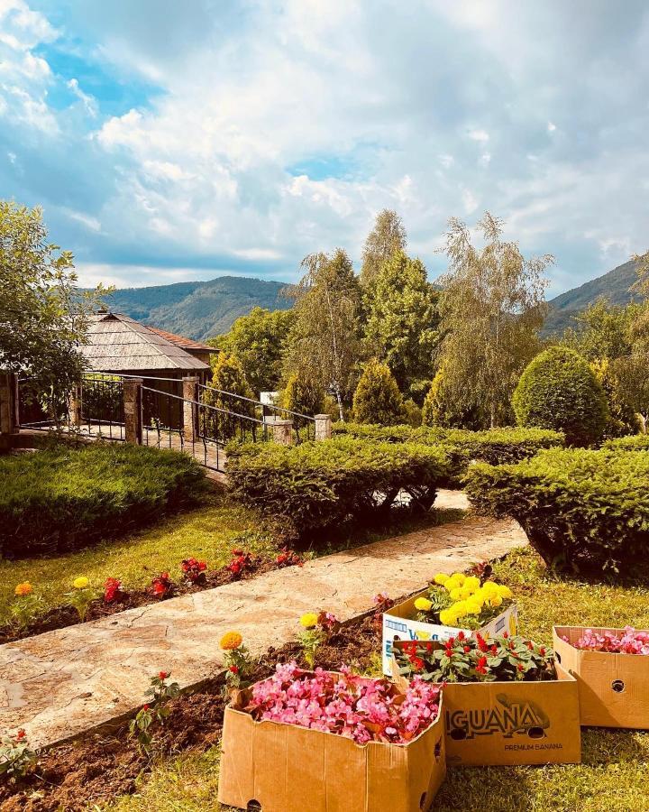 Etno Selo Vranesa Zlatar Hotel Nova Varos Exterior photo